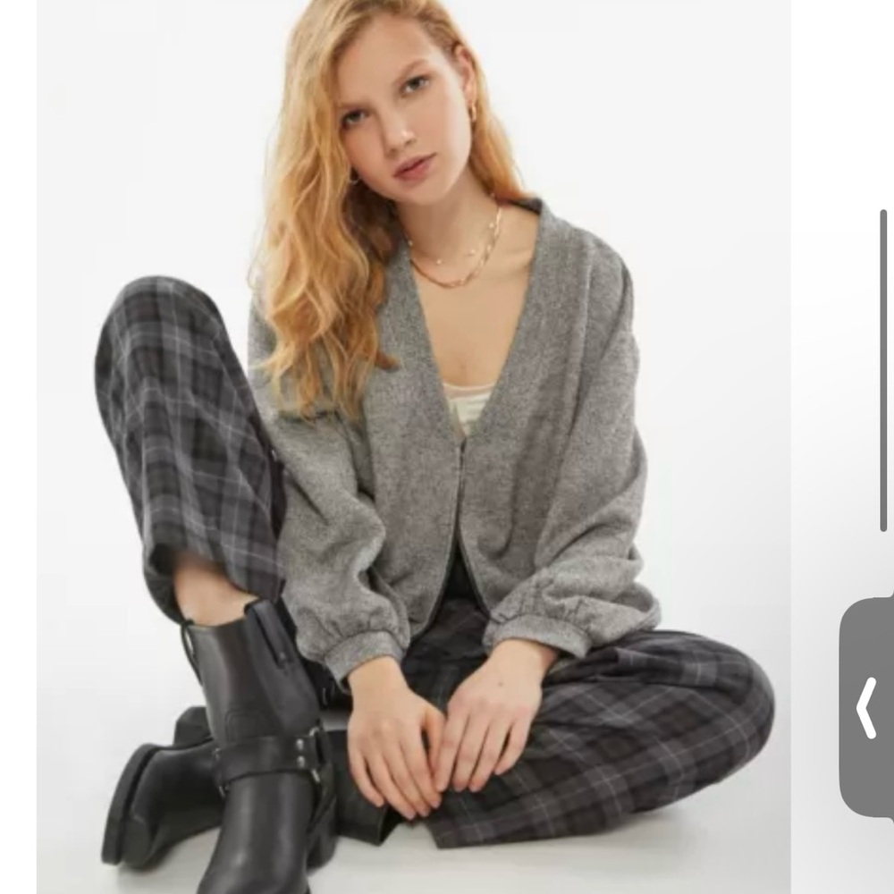 NWOT UO Jamie Oversized Zip Cardigan